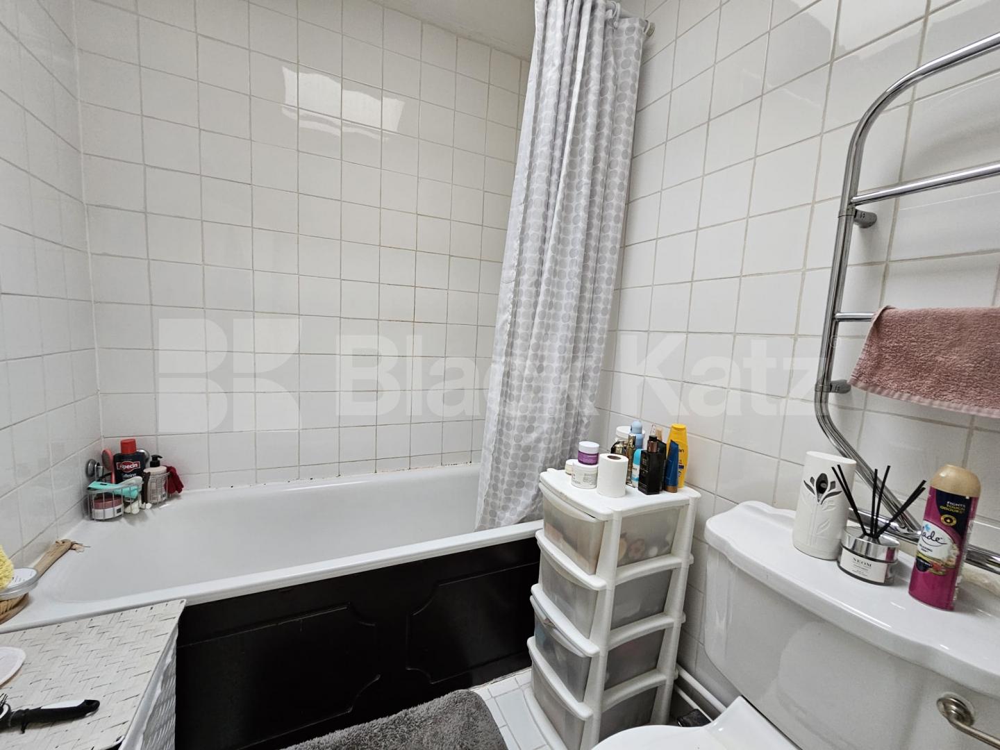 			1 Bedroom, 1 bath, 1 reception Flat			 Finchley Road, Finchley Road / Swiss Cottage